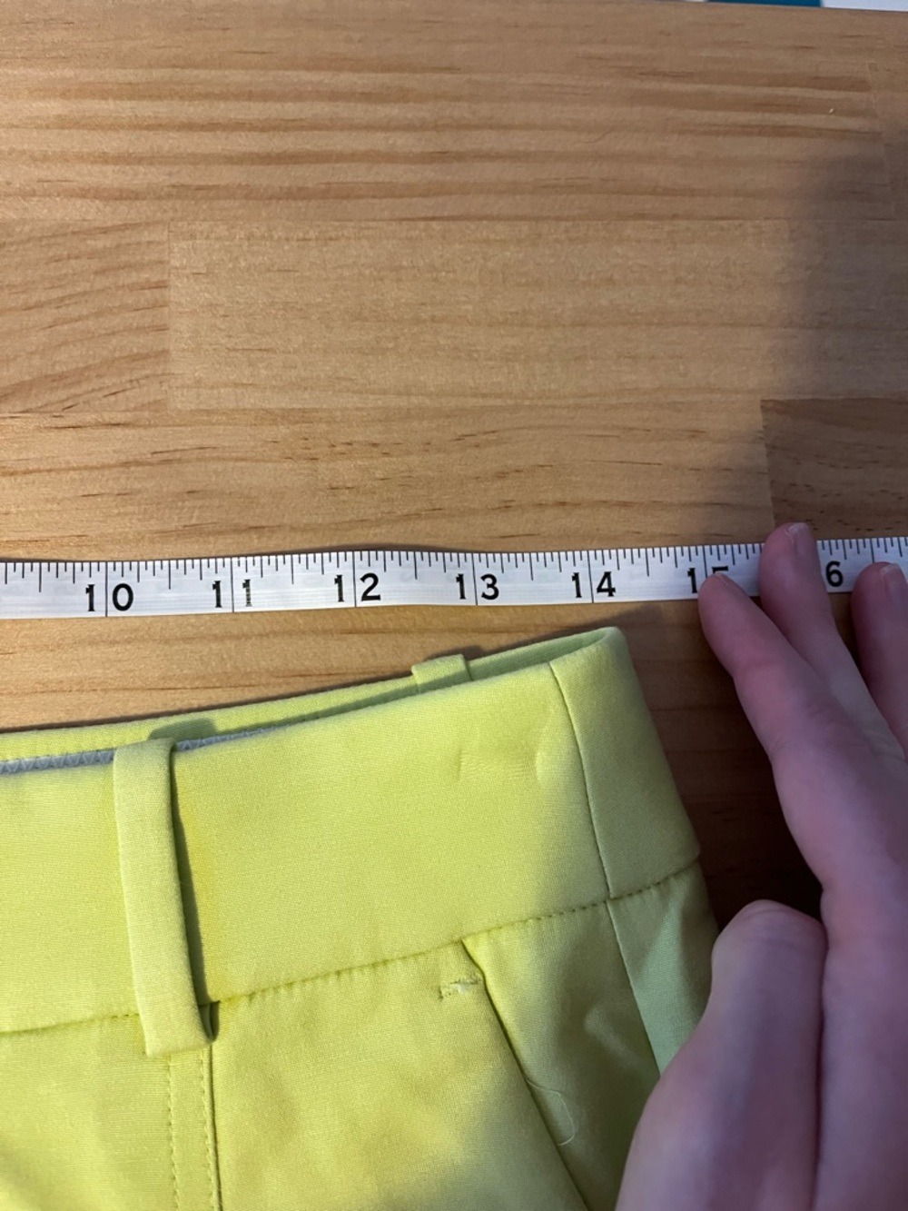 J. Crew High-Rise Trouser Short in Drapey Twill - Pale Kiwi - Picture 6 of 7